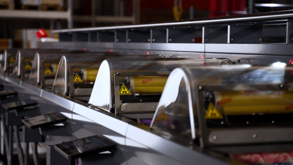 1752732345418412.png 2.png