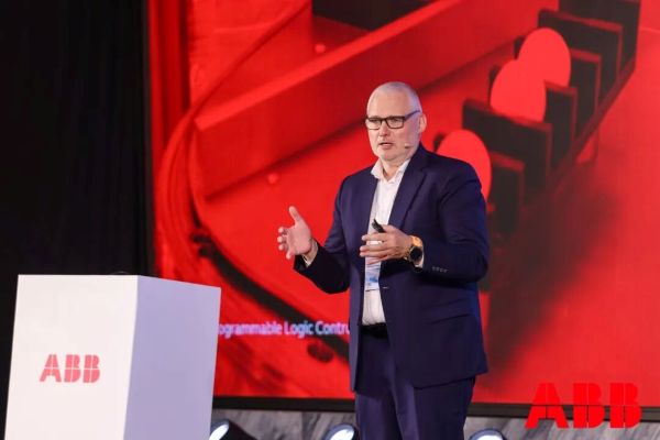 1758684094507792.jpg 3.jpg