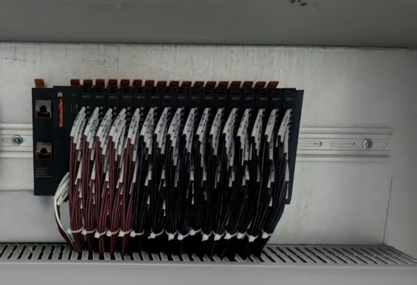 1761739443668640.jpg 3.jpg