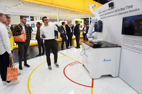 1764258189523155.jpg 3.JPG